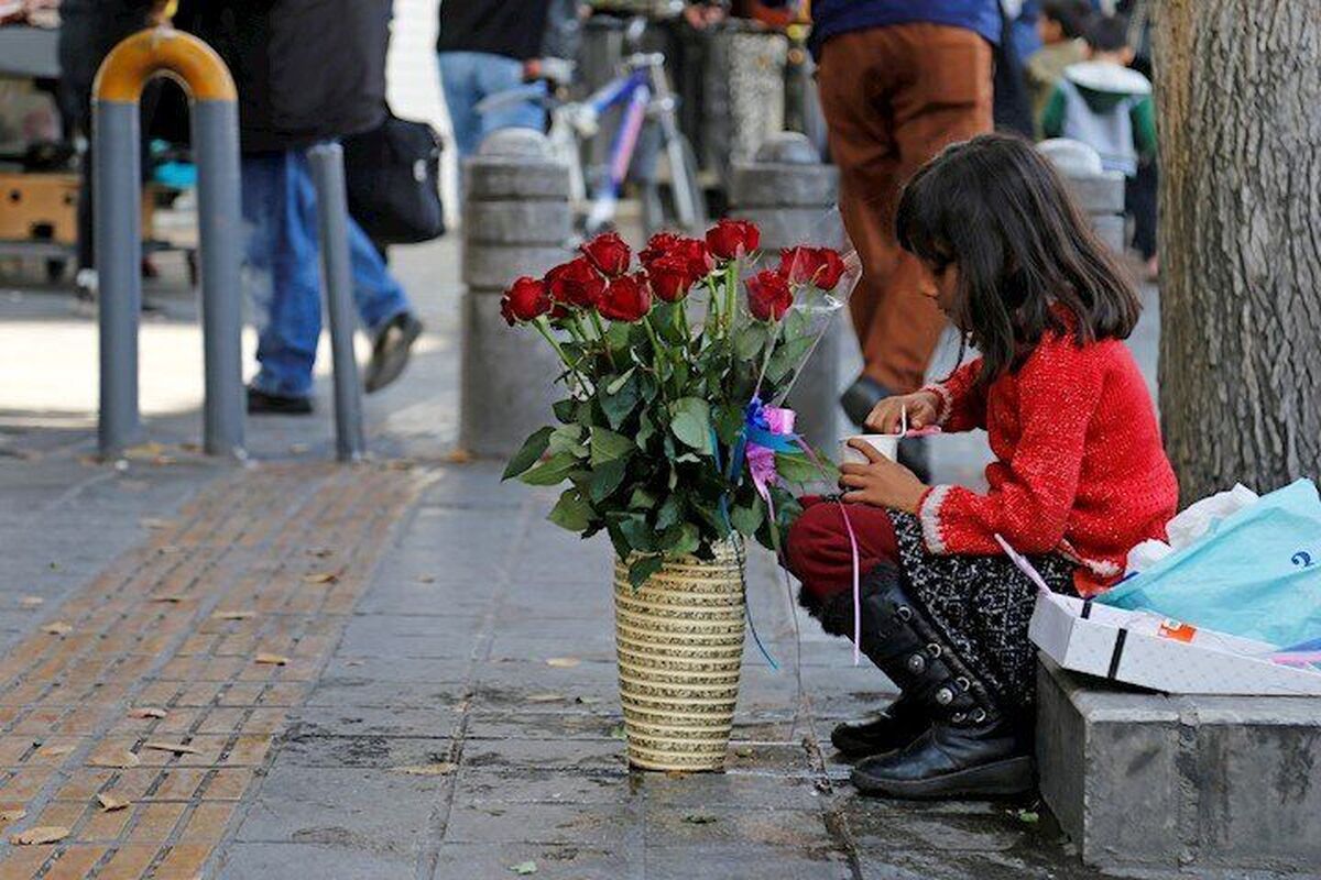 کودکان زیر ۱۵ سال نباید کار کنند غیبت دستگاههای نظارتی