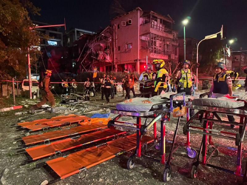 موشکها به قلب سرزمینهای اشغالی اصابت کردند/ آغاز «وعده صادق ۳»/ تأیید اصابت موشکهای ایرانی از سوی اسرائیل موشکها به قلب سرزمینهای اشغالی اصابت کردند/ آغاز «وعده صادق ۳»/ تأیید اصابت موشکهای ایرانی از سوی اسرائیل