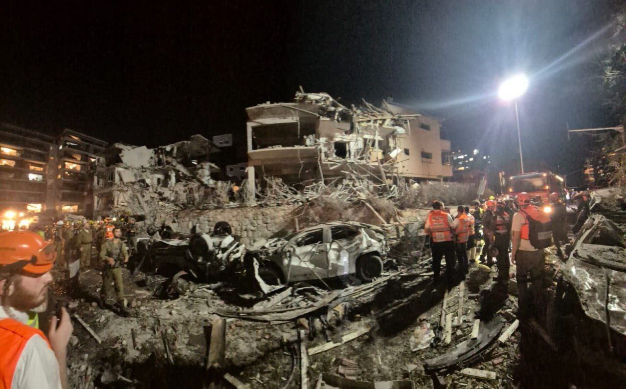 موشکها به قلب سرزمینهای اشغالی اصابت کردند/ آغاز «وعده صادق ۳»/ تأیید اصابت موشکهای ایرانی از سوی اسرائیل موشکها به قلب سرزمینهای اشغالی اصابت کردند/ آغاز «وعده صادق ۳»/ تأیید اصابت موشکهای ایرانی از سوی اسرائیل