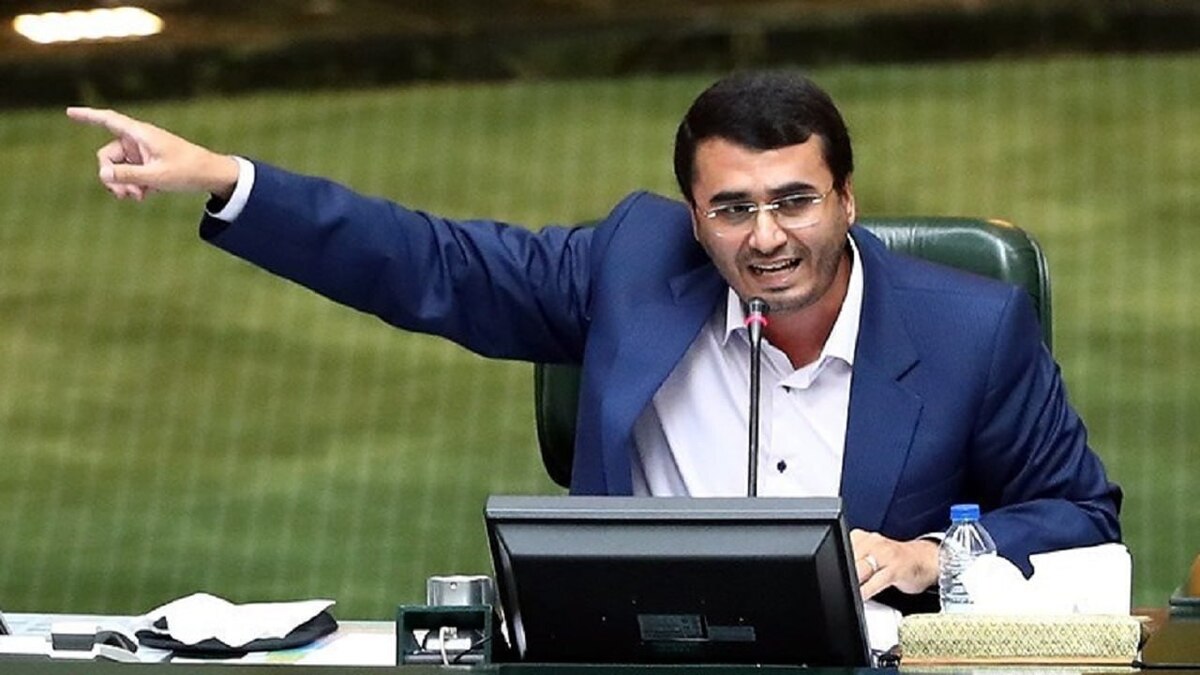 متفکر آزاد: ترامپ نمیتواند ادعا کند کارهای نیست