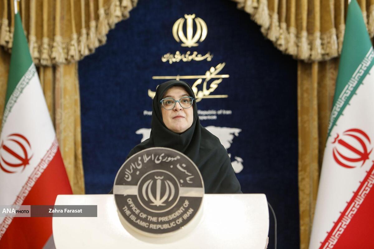 مهاجرانی: به پیامکهای تخلیه شهرها به هیچ وجه توجه نکنید ذخایر راهبردی کالاهای ما در وضعیت کاملا مطلوبی قرار دارد