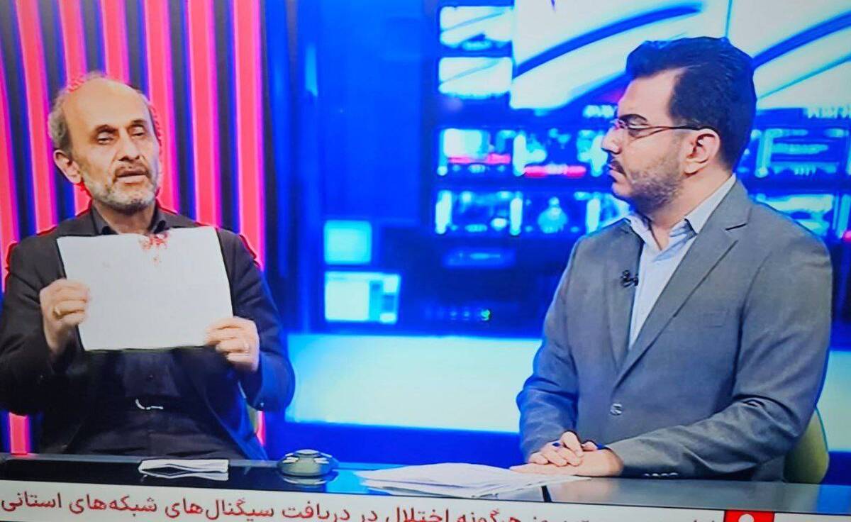 برگه خونین خبر در دست رئیس رسانه ملی صهیونیستها میخواهند صدای حقیقت را خاموش کنند