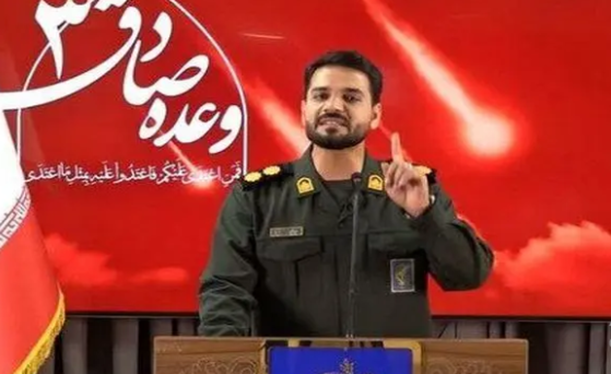 سرهنگ ایمان تاجیک سخنگوی عملیات وعده صادق 3 شد