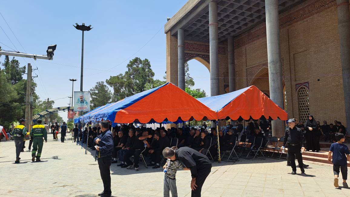 تشییع بیست تن از شهدای حمله اسراییل در بهشت زهرا