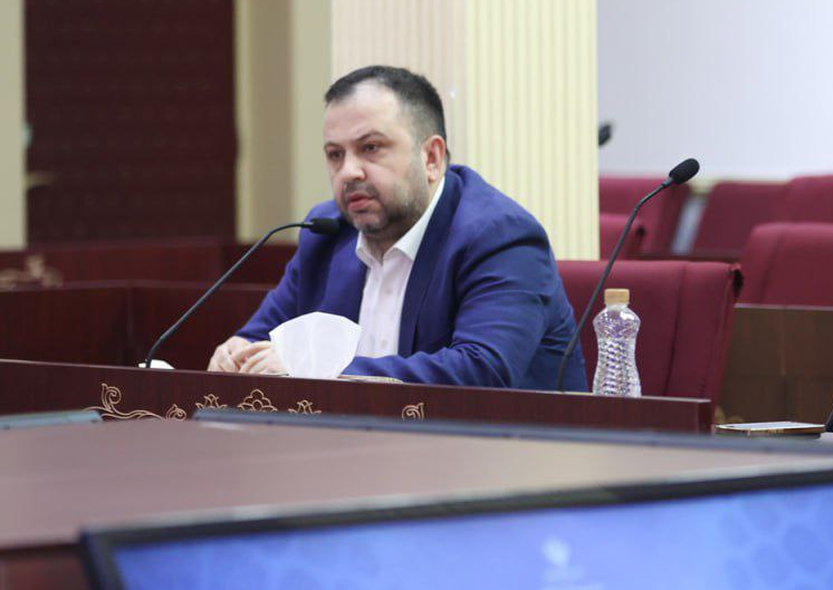 مدیرعامل چادرملو: امیدوارم اثرات جلسه با وزیر را در نقل و انتقالات ببینیم  برخی ایجنت‌ها به اندازه ایلان ماسک درآمد دارند!