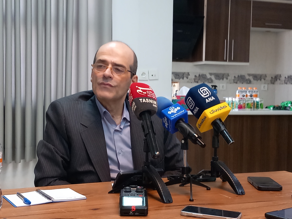 از تهدید وزیر بهداشت تا فشار سنگین پلتفرمهای قدرتمند برای جلوگیری از اجرای طرح دارورسانی اینترنتی