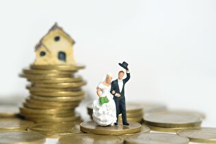 تحریف مهریه در گذر زمان/ سیاستگذاری عجولانه چگونه بنیان خانواده را تهدید میکند؟