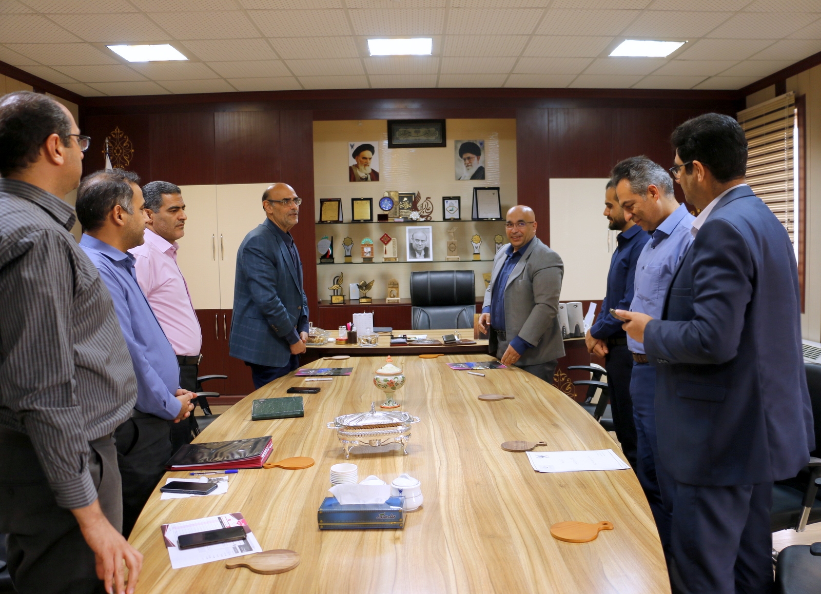 جزئیات تفاهمنامه دانشگاه آزاد و پدافند غیرعامل استانداری سمنان؛ از راهاندازی مدارس عالی مهارتی تا اجرای پروژههای دانشجویی جزئیات تفاهمنامه دانشگاه آزاد و پدافند غیرعامل استانداری سمنان؛ از راهاندازی مدارس عالی مهارتی تا اجرای پروژههای دانشجویی