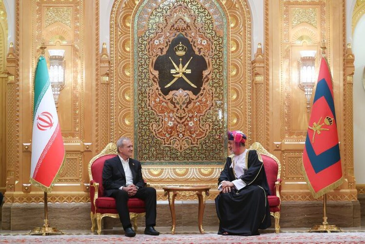 پزشکیان: قدردان نقش فعال و سازنده عمان در روند مذاکرات غیرمستقیم هستیم