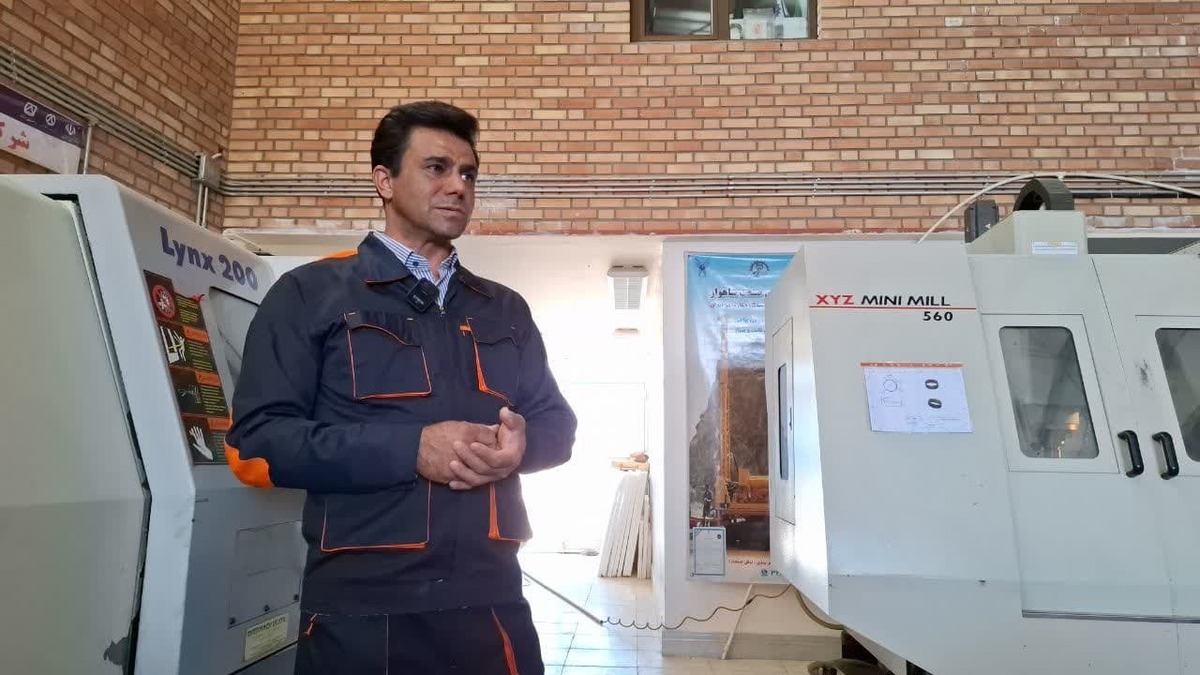 جزئیاتی از تور صنعتی تخصصی دانشجویان دانشگاه آزاد شاهرود