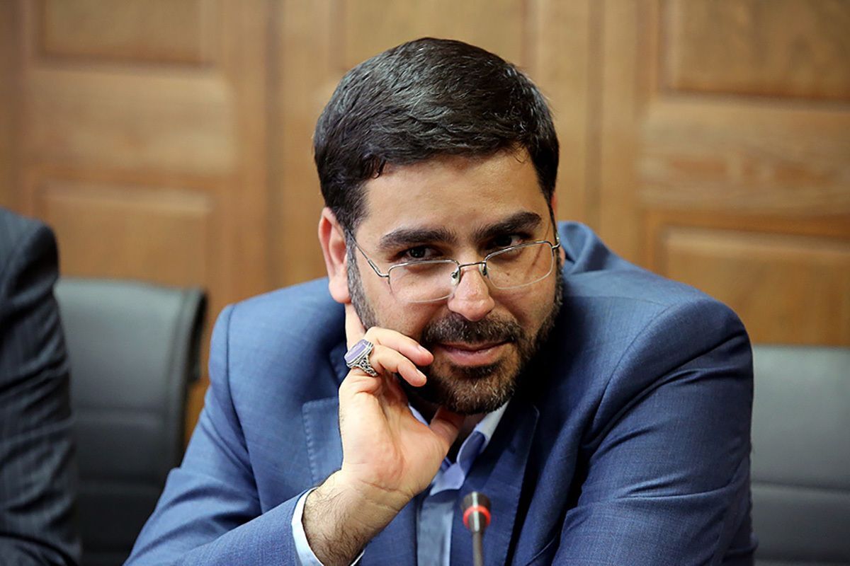 مشاور عراقچی: صدور روادید برای زائران ایرانی متوقف شد