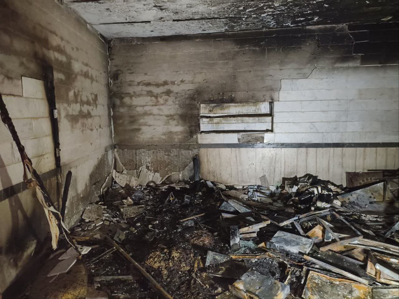 مسجد جامع امام سجاد(ع) تهران در آتش سوخت+ تصاویر مسجد جامع امام سجاد(ع) تهران در آتش سوخت+ تصاویر