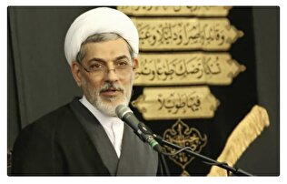 معصومین ما ۲۰۰سال در «مدینه» زندگی کردند و با هیچ فرقهای درگیر نشدند