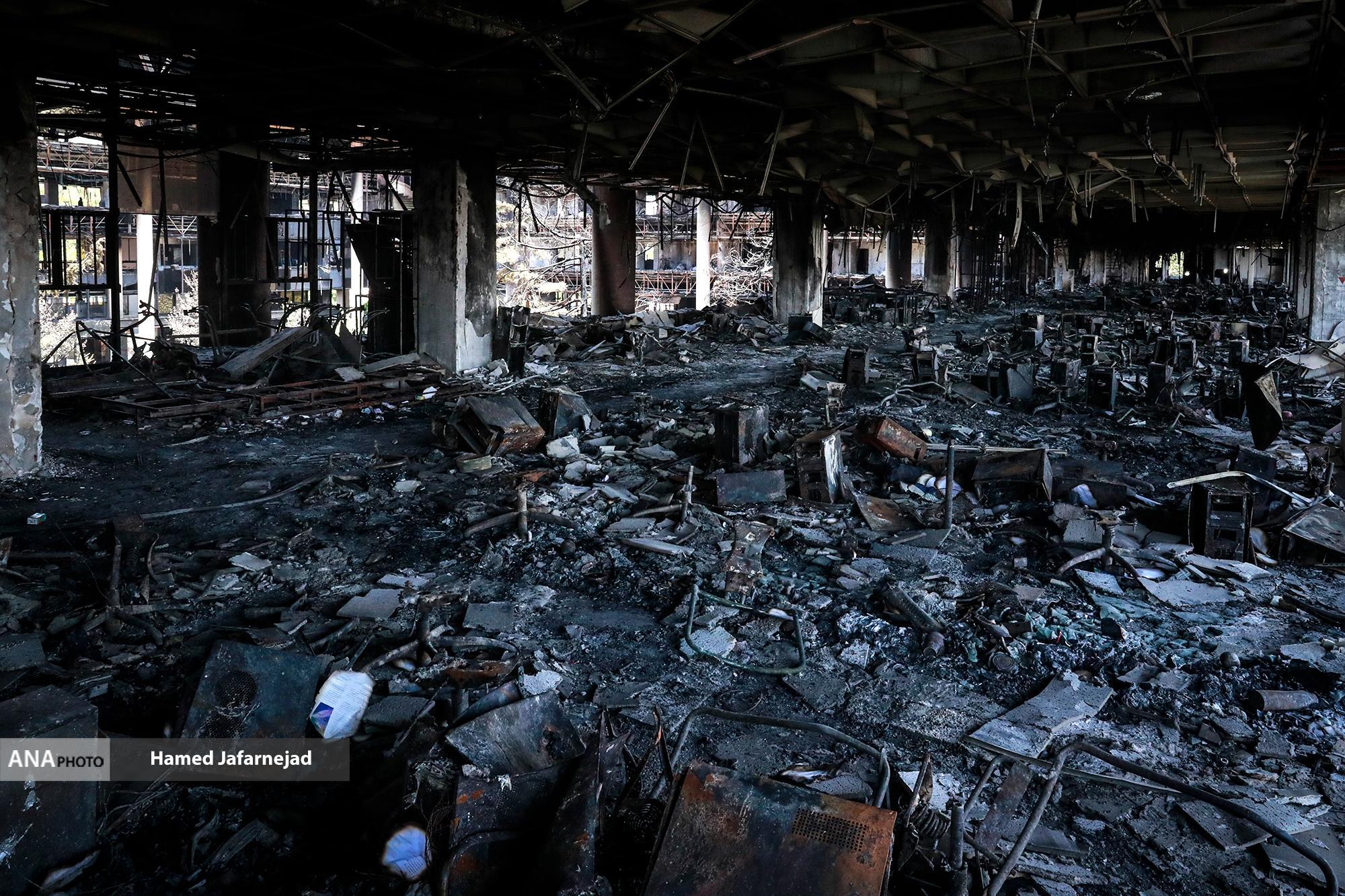 بازدید اهالی رسانه از ساختمان شیشهای رسانه ملی+ عکس بازدید اهالی رسانه از ساختمان شیشهای رسانه ملی+ عکس