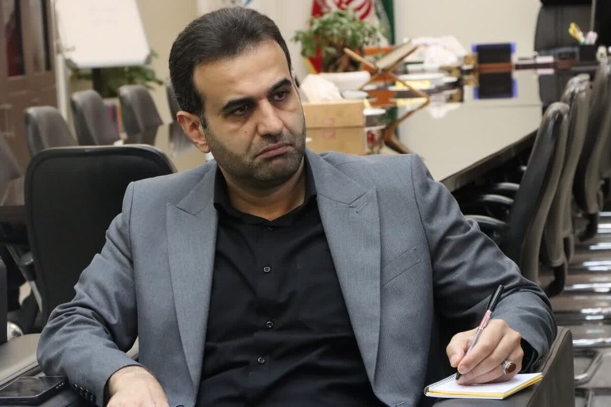 ایران تسلیم دشمنان نمیشود