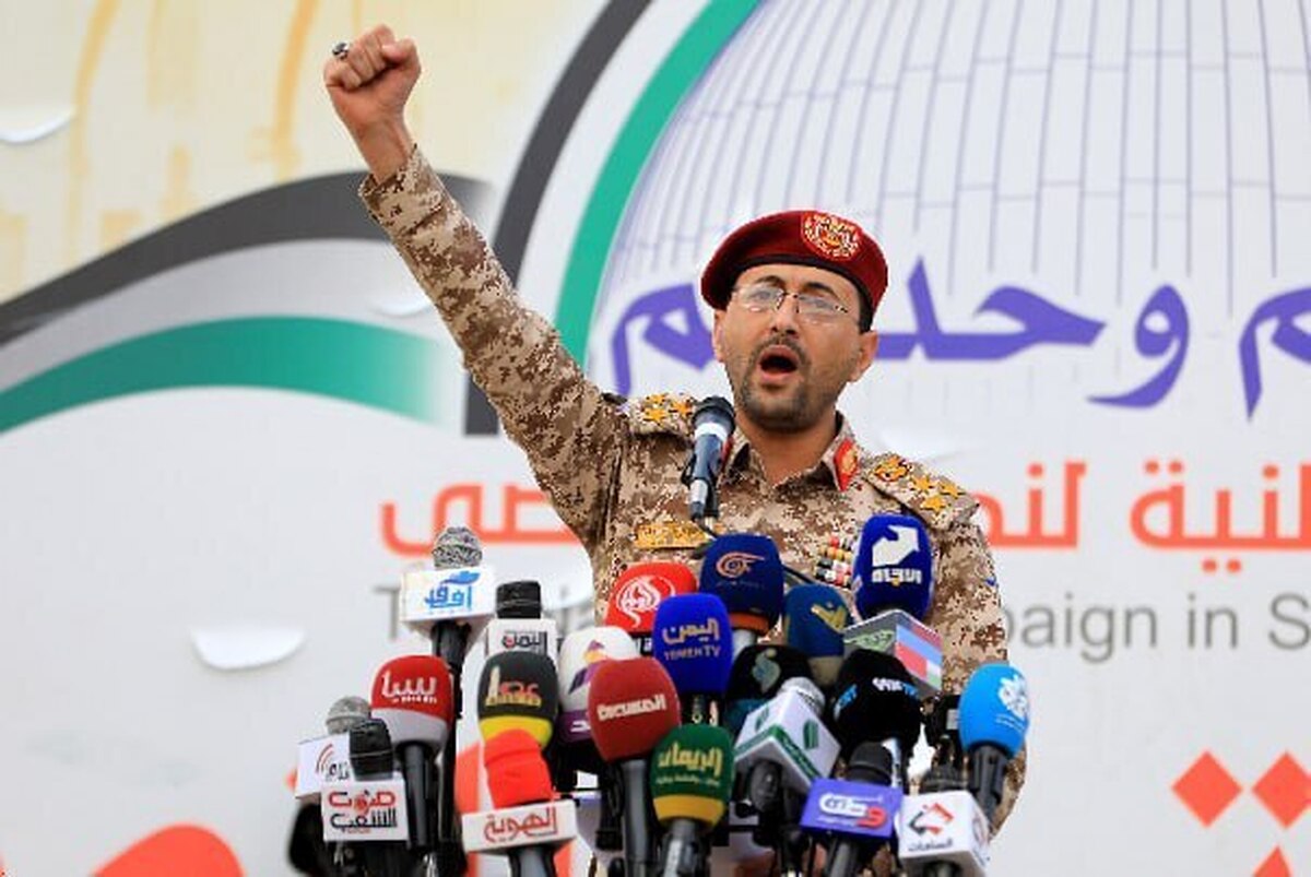 یحیی سریع: رسماً وارد جنگ با آمریکا و اسرائیل میشویم/ کشتیهایتان را از ما دور نگه دارید