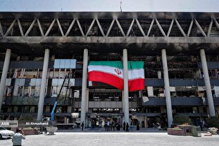 بازدید اهالی رسانه از ساختمان شیشه‌ای رسانه ملی+ عکس