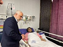 عیادت رئیس بنیاد شهید از مجروحان حمله صهیونیست‌ها