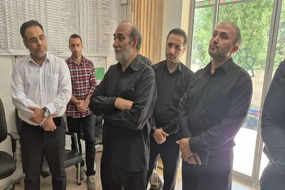 فروزنده: در ۱۲ روز گذشته حتی مخالفان هم برای دفاع از میهن برخاستند