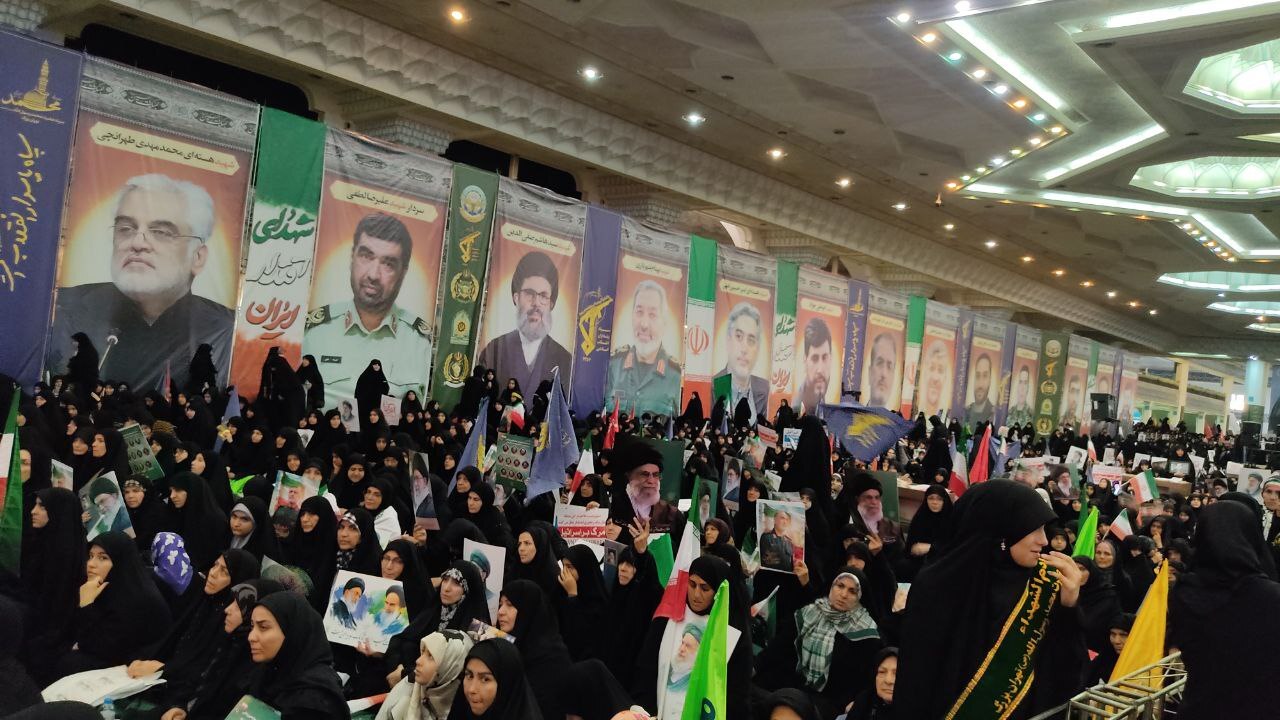 مصلای تهران میزبان مراسم گرامیداشت شهدای اقتدار