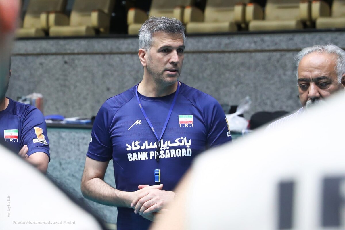 مومنی‌مقدم: با کم لطفی فدراسیون جهانی والیبال مسابقات ما در بدترین ساعت برگزاری است هدف‌گذاری‌ پیاتزا بلندمدت است