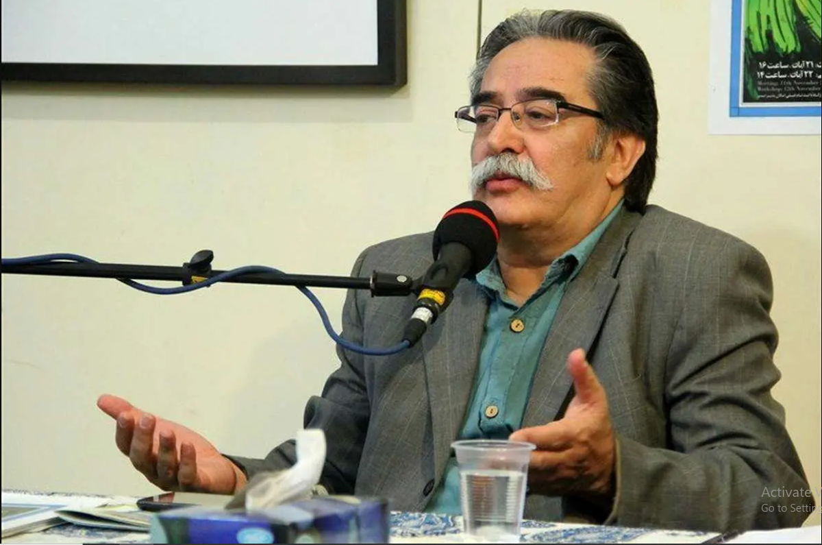 احمد عربانی تحت مراقبت پزشکی به تهران منتقل شد