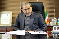 واکنش ولایتی به تناقضگویی ترامپ