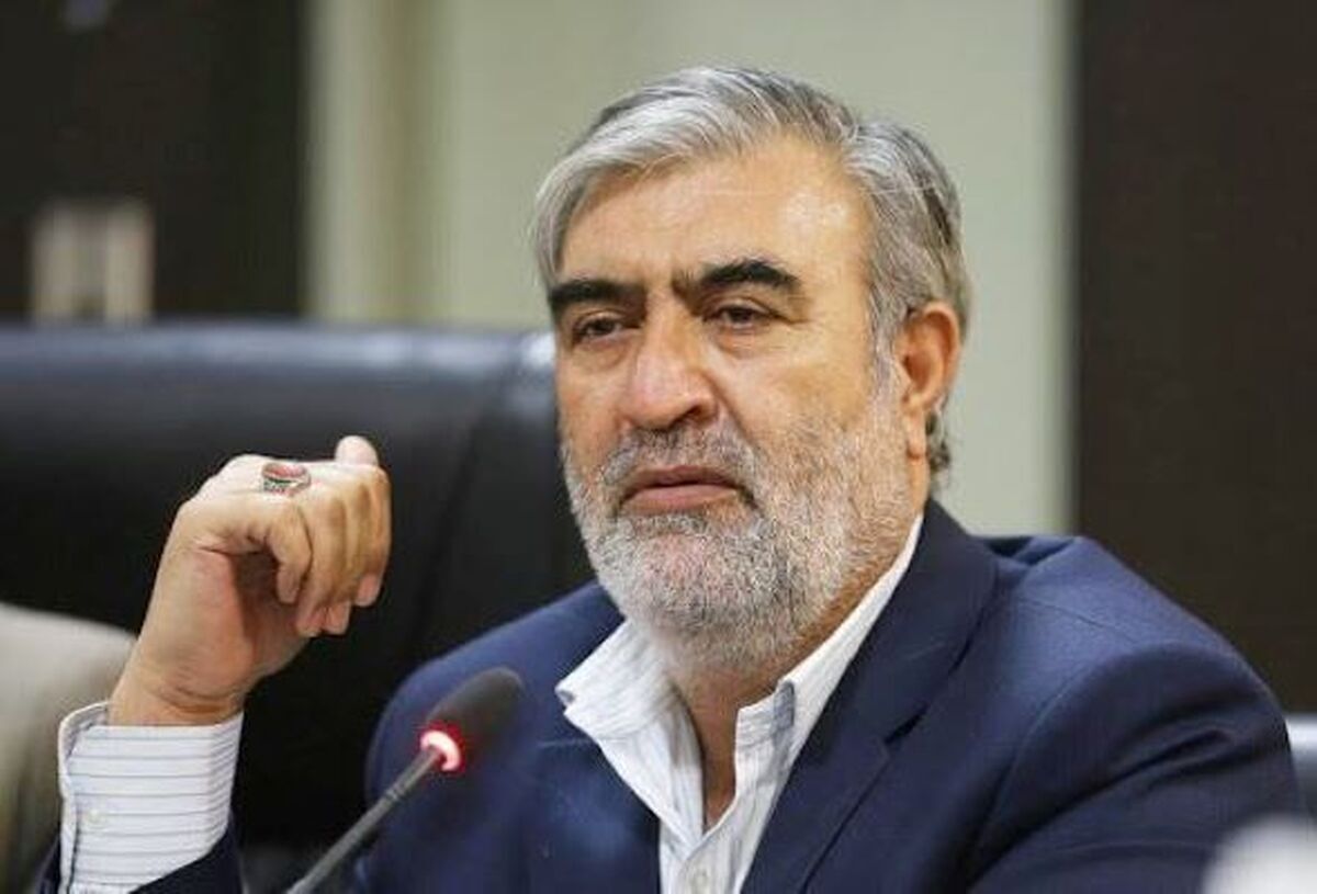 عزیزی: مجلس طرح «تشدید مجازات جاسوسی» را اصلاح میکند