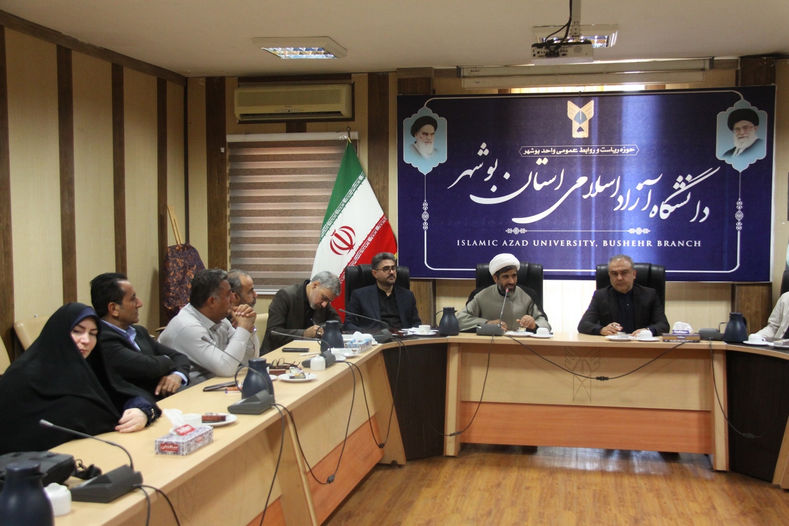 شهید طهرانچی جهادی عمل میکرد؛ شهید هرگز روضه امام حسین(ع) را ترک نکرد شهید طهرانچی جهادی عمل میکرد؛ شهید هرگز روضه امام حسین(ع) را ترک نکرد