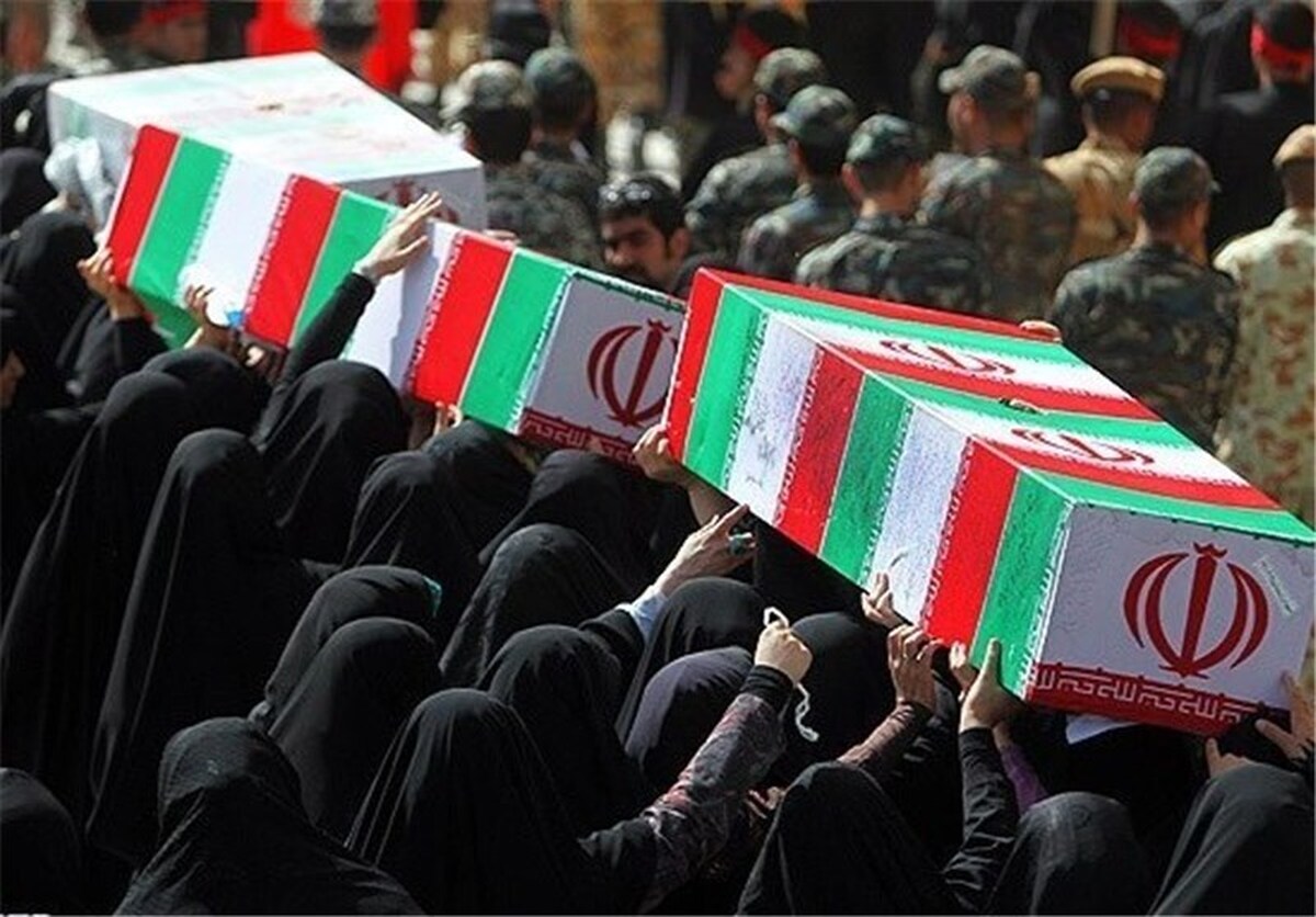 معراج ایستگاه آخر نیست، آغاز خدمت است/ مردم پای کار انقلابند