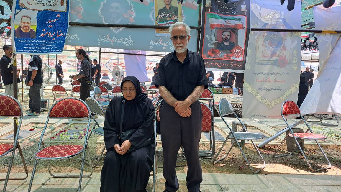 حافظ قرآنی که اذن شهادت را در ایوان طلای امام رضا (ع) از مادر گرفت/فرزندانی که بی تاب پدر هستند