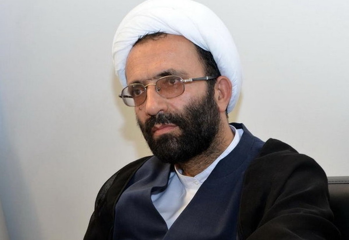 سلیمی: مدیران سیاسی مانع تحول در صنعت خودرو شده‌اند