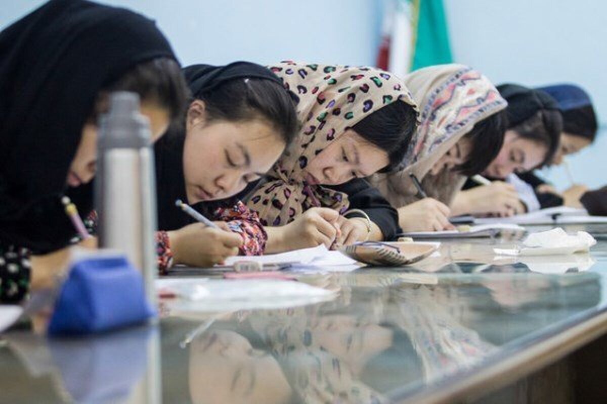 تعیین سطح زبان فارسی دانشجویان غیر ایرانی به موسسه دهخدا واگذار شد