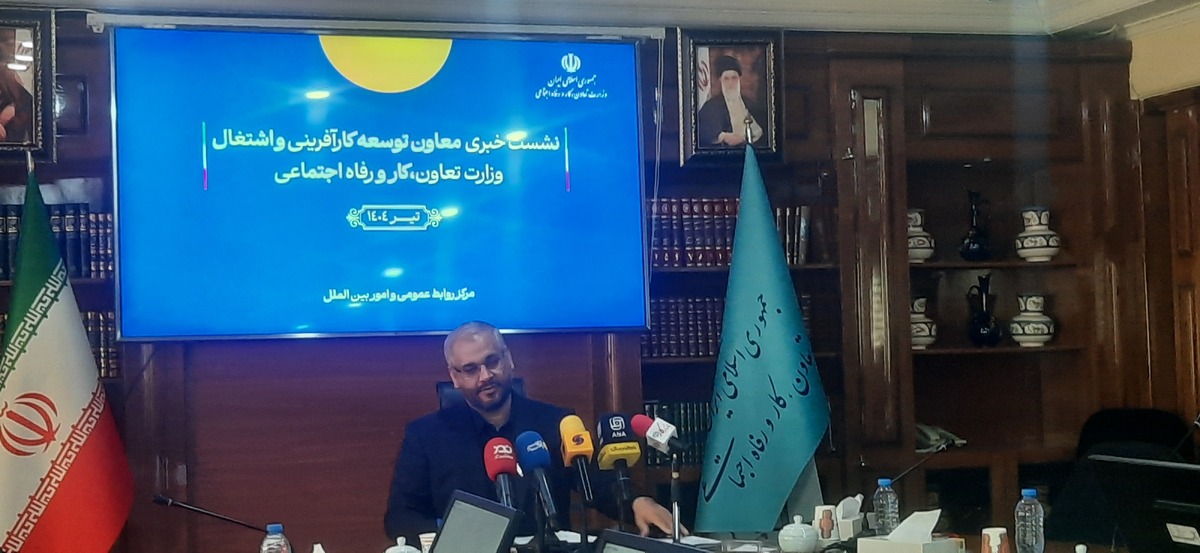 جنگ تحمیلی ۱۲روزه عامل برای تغییر در بازار کار نیست بازار کار هنوز از کرونا و تورم در رنج است