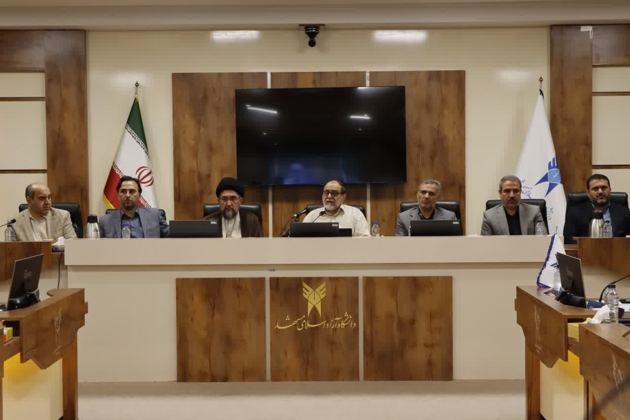 رحیمپور ازغدی: در جنگ ۱۲ روزه دنیا مقابل ما بود؛ آمریکا و اسرائیل را کتک زدیم رحیمپور ازغدی: در جنگ ۱۲ روزه دنیا مقابل ما بود؛ آمریکا و اسرائیل را کتک زدیم