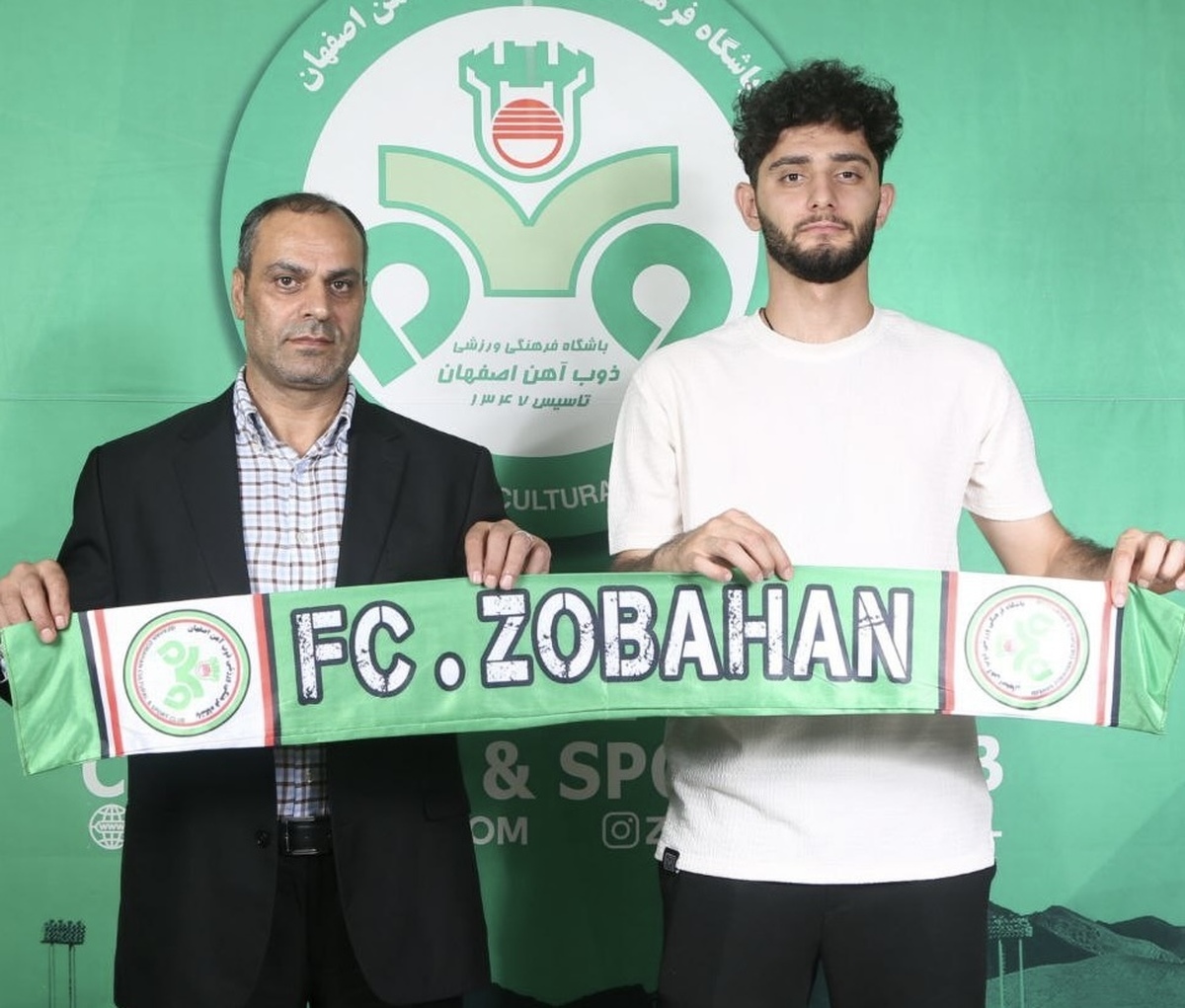 آریا برزگر به ذوبآهن پیوست