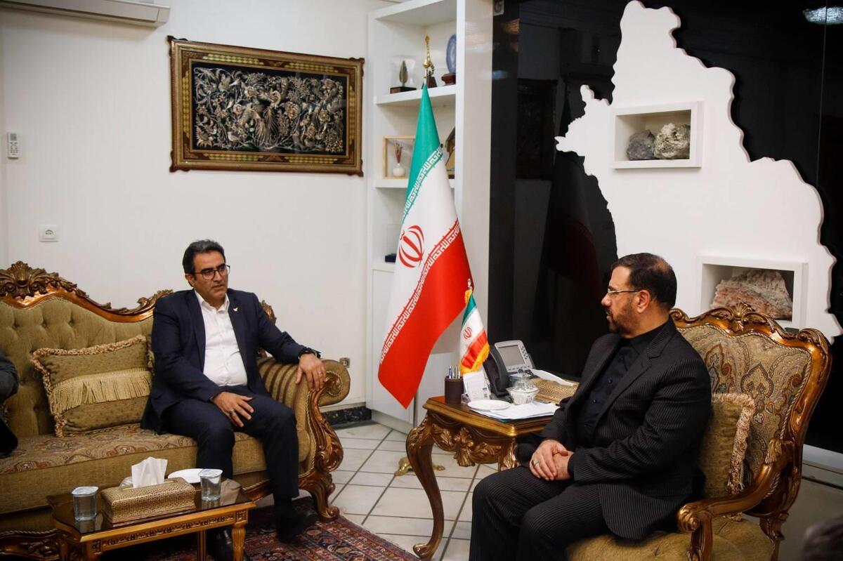 استان فارس ظرفیت تبدیل شدن به محور پستی جنوب کشور را دارد
