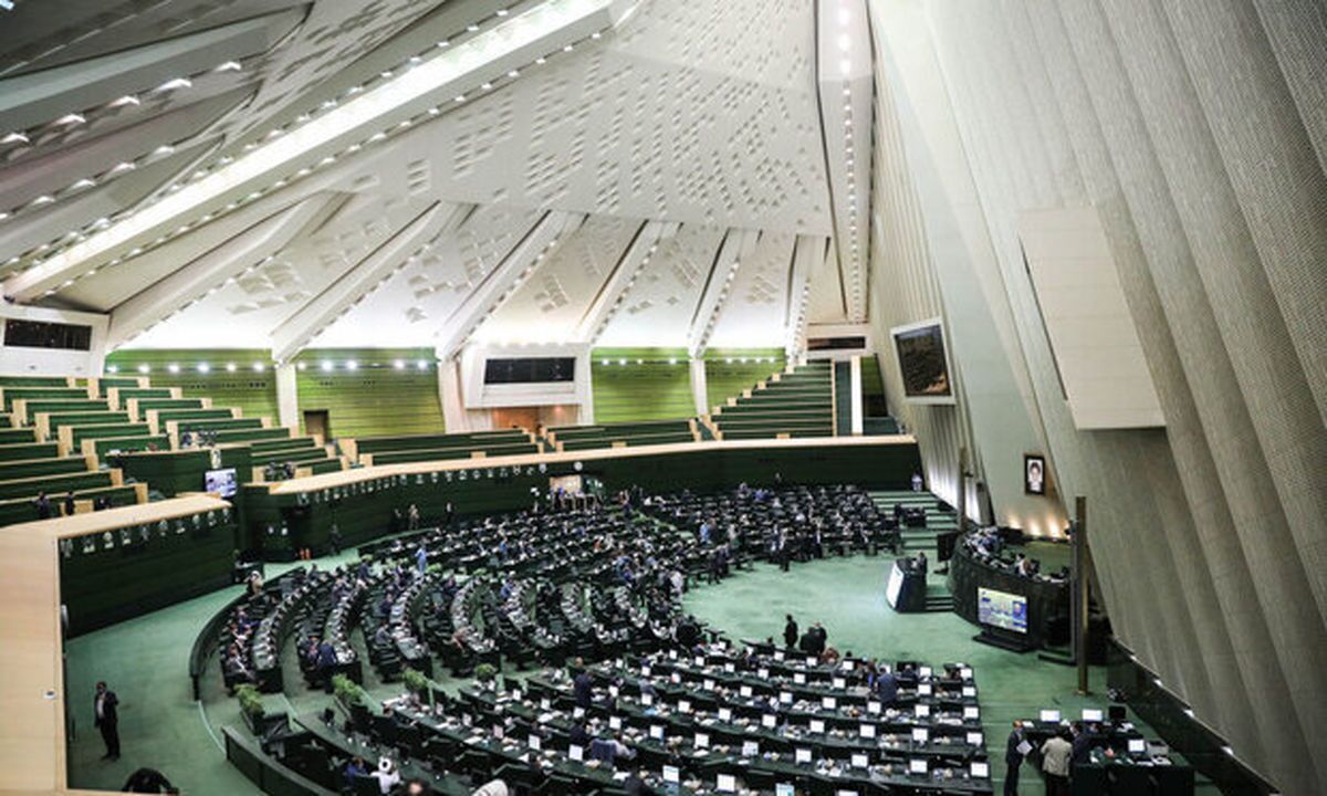 نشست غیرعلنی مجلس با حضور وزیر اطلاعات گزارش اقدامات وزارت در جنگ 12 روزه