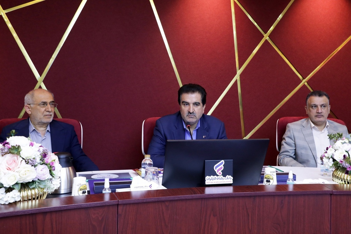 حمایتهای بانک رفاه کارگران از صندوق بازنشستگی کارکنان فولاد گسترش مییابد
