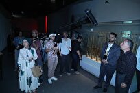 بازدید-جمعی-از-فعالان-رسانه‌ای-خارجی-از-موزه-ملی-انقلاب-اسلامی-و-دفاع-مقدس