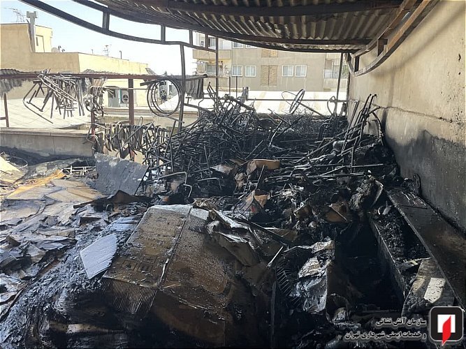 تغییر کاربری غیراصولی، یک ساختمان ۳ طبقه در محدوده ولیعصر را سوزاند تغییر کاربری غیراصولی، یک ساختمان ۳ طبقه در محدوده ولیعصر را سوزاند