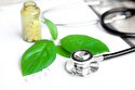 مسئولیت صدور مجوزهای طب سنتی دوباره به وزارت بهداشت واگذار شد