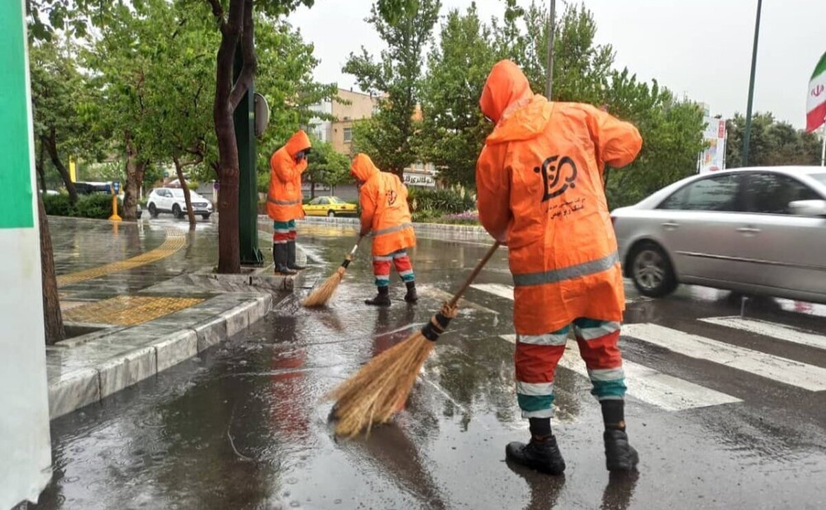 فراخوان جذب ده هزار کارگر ایرانی را دادیم