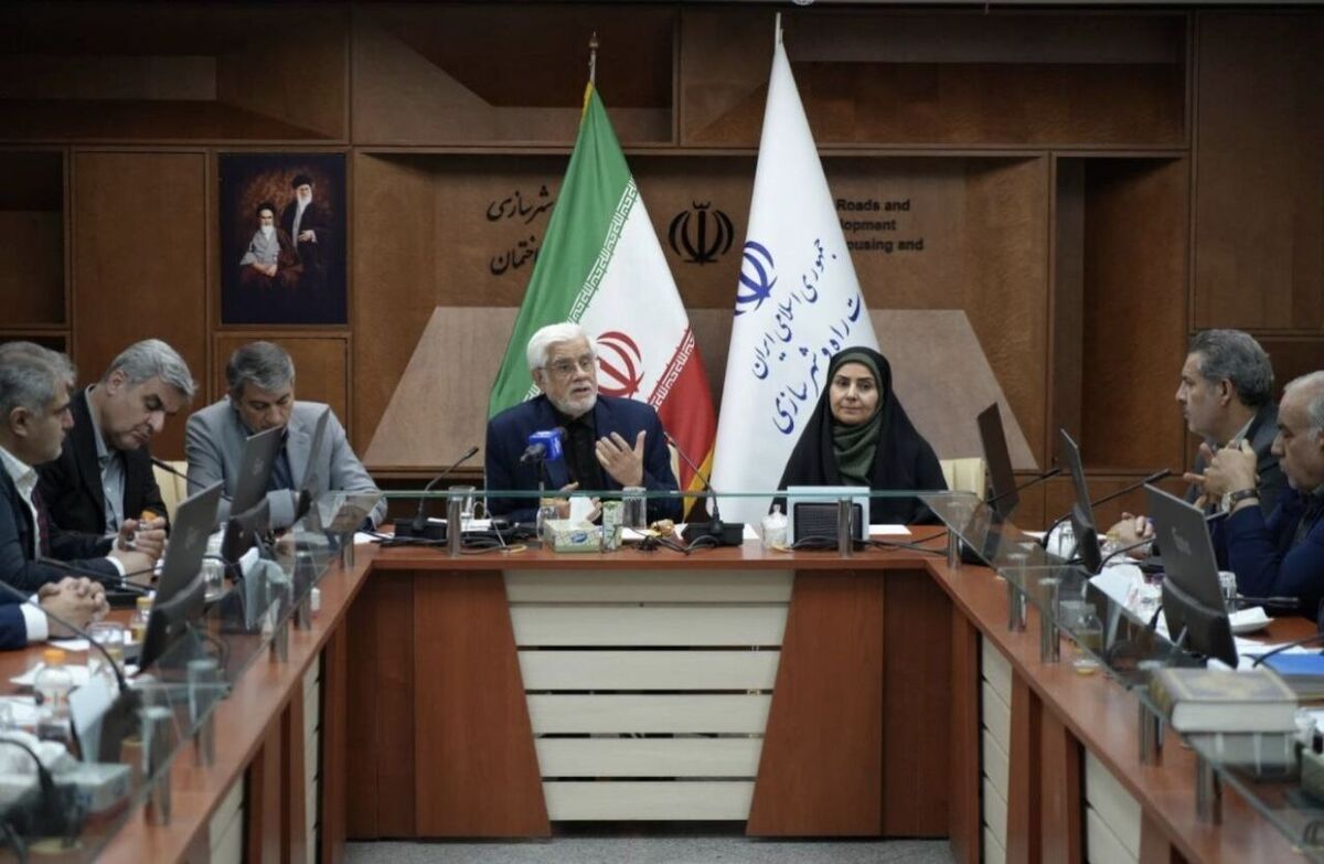 عارف: طرح جامعی برای بازسازی مناطق آسیبدیده از حملات رژیم صهیونی تدوین شود