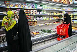 کاهش قیمت برخی اقلام در بازار مواد غذایی؛ بنکداران همچنان در آماده‌باش کامل برای تأمین نیاز مردم