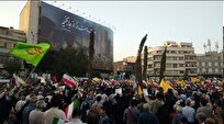 تجمع بزرگ مردم تهران در حمایت از نیروهای مسلح / بسیج دانشجویی: صلحی با رژیم صهیونیستی در کار نیست