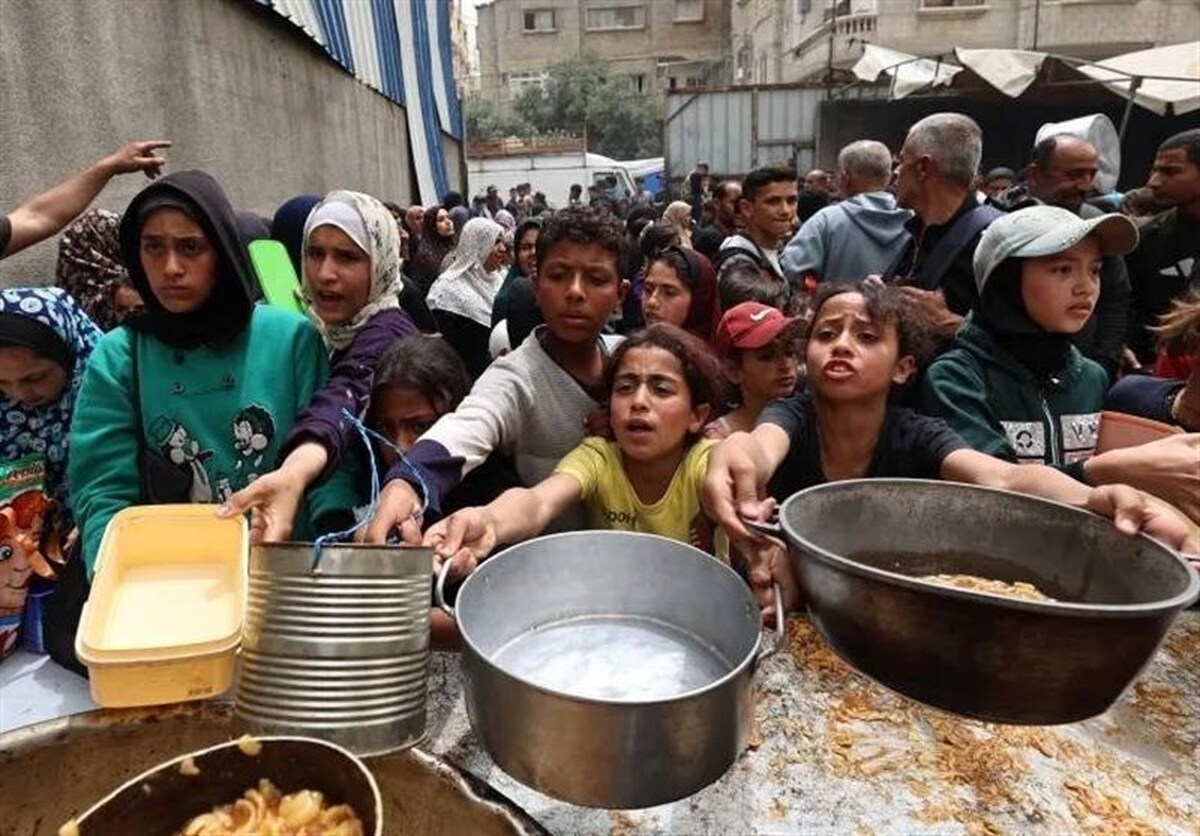 فریاد استغاثه صلیب سرخ جهانی از غزه: حتی کادر درمان نیز غذای کافی ندارد ۵۰ نفر از نیروهای ما شهید شدند