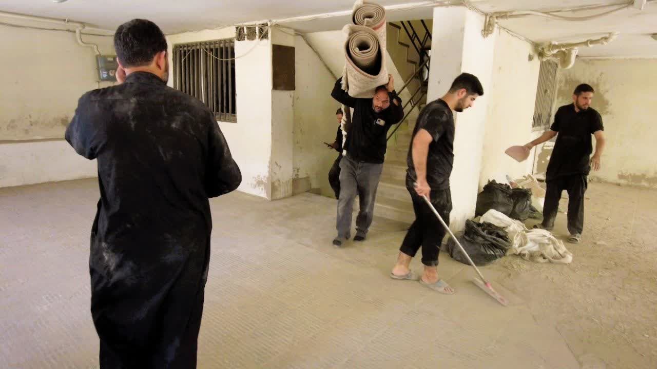 روایت یک حضور بیادعا در قلب تهران موشک خورده/ از منبر تا معبر آوار؛ روایت طلابی که در تهران رویت شدند/ جایی که موشک افتاد «ایمان» سبز شد روایت یک حضور بیادعا در قلب تهران موشک خورده/ از منبر تا معبر آوار؛ روایت طلابی که در تهران رویت شدند/ جایی که موشک افتاد «ایمان» سبز شد