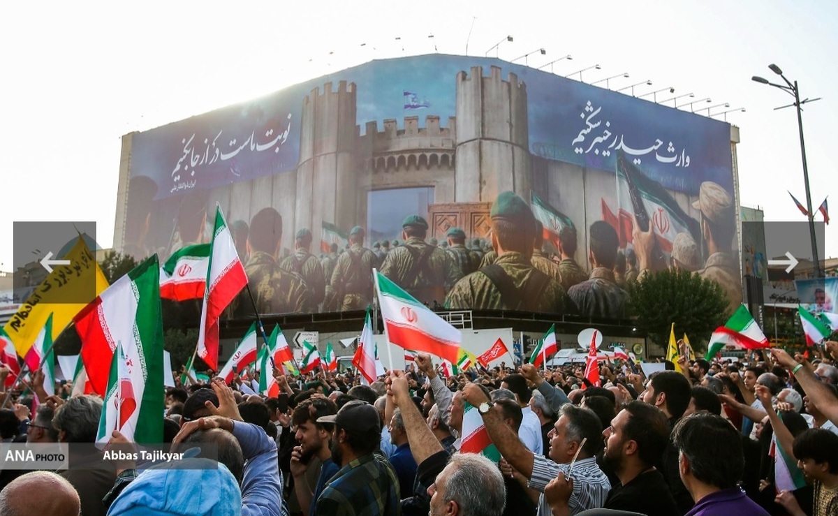 ۱۲ روز ایستادگی ملت ایران نماد همبستگی ملی و اقتدار علمی کشور بود