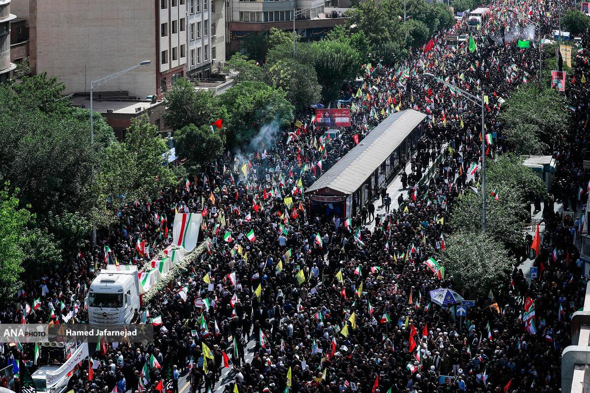 فشار اقتصادی نتوانست ملت را از میدان دفاع دور کند مردم میان نارضایتی‌های اقتصادی و دفاع از هویت ملی تفکیک قائل‌اند